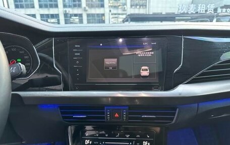 Volkswagen Passat B8 рестайлинг, 2021 год, 2 000 000 рублей, 12 фотография