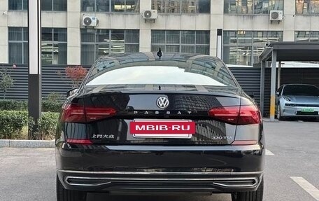 Volkswagen Passat B8 рестайлинг, 2021 год, 2 000 000 рублей, 6 фотография