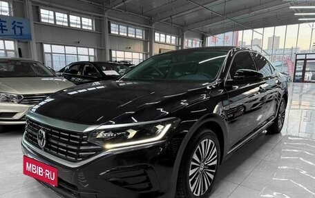Volkswagen Passat B8 рестайлинг, 2022 год, 1 890 000 рублей, 3 фотография