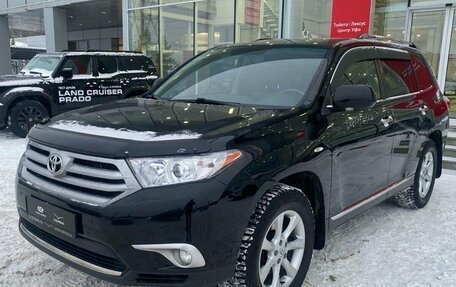 Toyota Highlander III, 2011 год, 1 990 000 рублей, 9 фотография