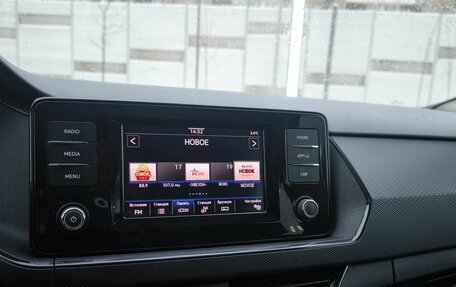 Volkswagen Polo VI (EU Market), 2021 год, 1 750 000 рублей, 20 фотография