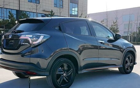 Honda Vezel, 2022 год, 1 155 004 рублей, 6 фотография