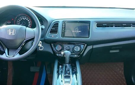 Honda Vezel, 2022 год, 1 155 004 рублей, 11 фотография