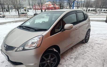 Honda Fit III, 2009 год, 700 000 рублей, 13 фотография