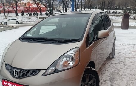 Honda Fit III, 2009 год, 700 000 рублей, 12 фотография