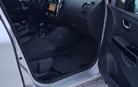 Renault Kaptur I рестайлинг, 2016 год, 1 200 000 рублей, 2 фотография