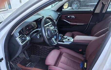 BMW 3 серия, 2022 год, 2 700 000 рублей, 5 фотография