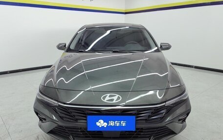 Hyundai Elantra, 2025 год, 1 560 000 рублей, 2 фотография