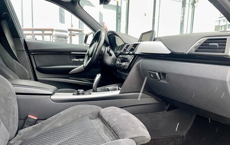 BMW 3 серия, 2017 год, 2 357 000 рублей, 11 фотография