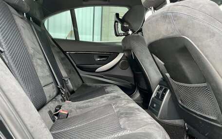 BMW 3 серия, 2017 год, 2 357 000 рублей, 14 фотография