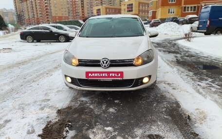 Volkswagen Golf VI, 2010 год, 630 000 рублей, 2 фотография