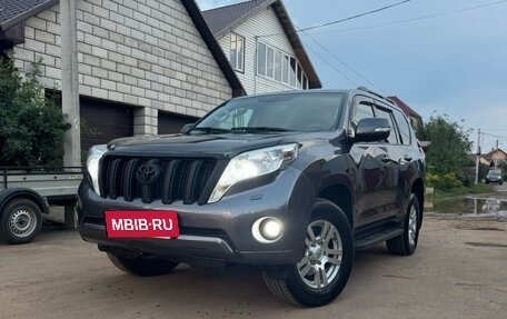 Toyota Land Cruiser Prado 150 рестайлинг 2, 2015 год, 2 999 999 рублей, 2 фотография