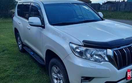 Toyota Land Cruiser Prado 150 рестайлинг 2, 2021 год, 6 150 000 рублей, 8 фотография