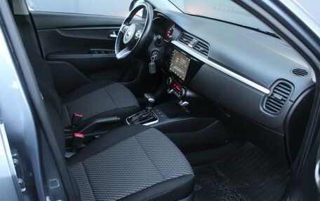 KIA Rio IV, 2020 год, 1 795 000 рублей, 10 фотография