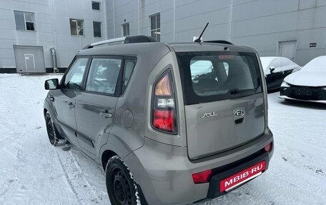 KIA Soul I рестайлинг, 2011 год, 735 000 рублей, 2 фотография
