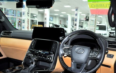 Lexus LX, 2023 год, 13 999 000 рублей, 10 фотография