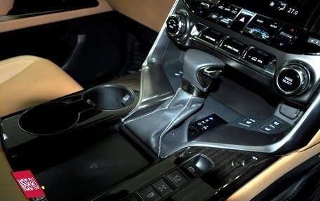 Lexus LX, 2023 год, 13 999 000 рублей, 13 фотография