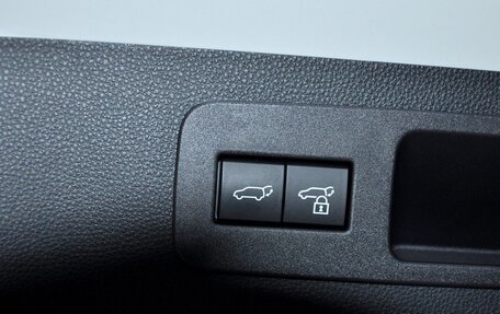 Lexus LX, 2023 год, 13 999 000 рублей, 25 фотография