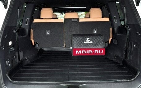 Lexus LX, 2023 год, 13 999 000 рублей, 23 фотография