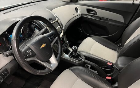 Chevrolet Cruze II, 2013 год, 645 000 рублей, 9 фотография