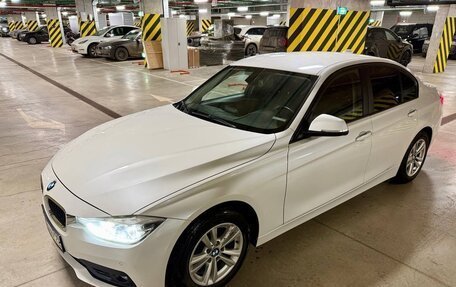 BMW 3 серия, 2017 год, 2 000 000 рублей, 1 фотография