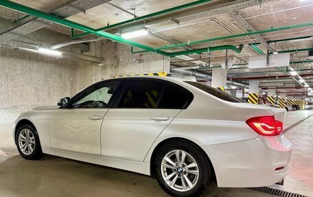 BMW 3 серия, 2017 год, 2 000 000 рублей, 8 фотография