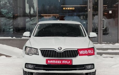 Skoda Superb III рестайлинг, 2014 год, 1 300 000 рублей, 2 фотография