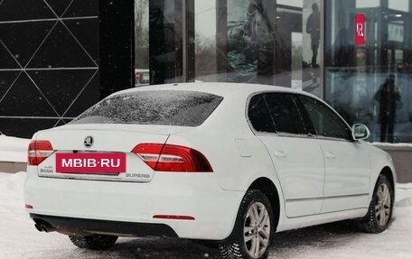 Skoda Superb III рестайлинг, 2014 год, 1 300 000 рублей, 5 фотография