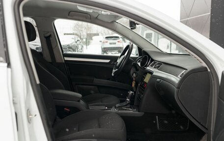 Skoda Superb III рестайлинг, 2014 год, 1 300 000 рублей, 18 фотография