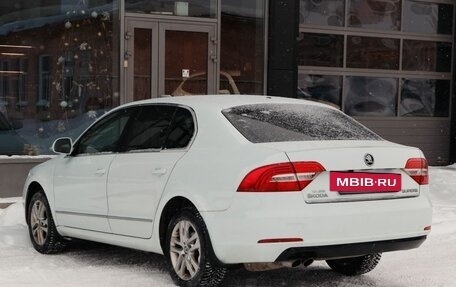 Skoda Superb III рестайлинг, 2014 год, 1 300 000 рублей, 7 фотография