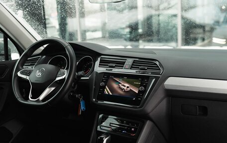 Volkswagen Tiguan II, 2021 год, 3 160 000 рублей, 10 фотография