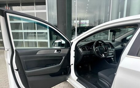 Hyundai Sonata VII, 2019 год, 1 629 000 рублей, 14 фотография
