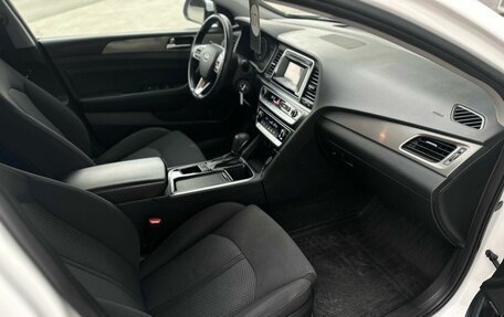 Hyundai Sonata VII, 2019 год, 1 629 000 рублей, 19 фотография