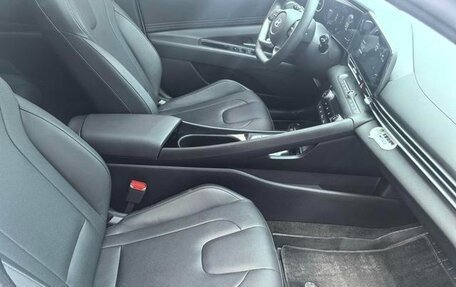 Hyundai Elantra, 2025 год, 1 720 000 рублей, 11 фотография