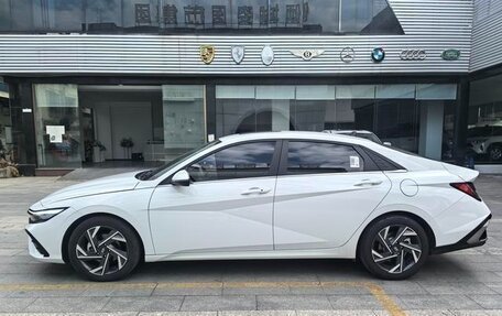 Hyundai Elantra, 2025 год, 1 720 000 рублей, 7 фотография