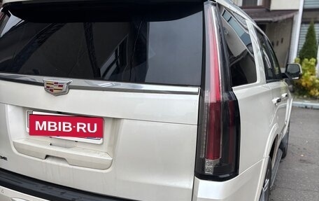 Cadillac Escalade IV, 2015 год, 3 150 000 рублей, 7 фотография