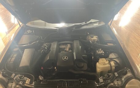 Mercedes-Benz E-Класс, 2000 год, 1 650 000 рублей, 5 фотография