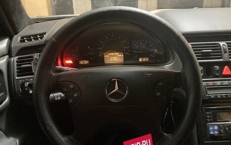 Mercedes-Benz E-Класс, 2000 год, 1 650 000 рублей, 7 фотография