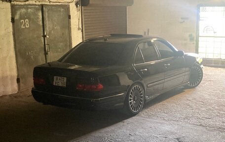 Mercedes-Benz E-Класс, 2000 год, 1 650 000 рублей, 16 фотография