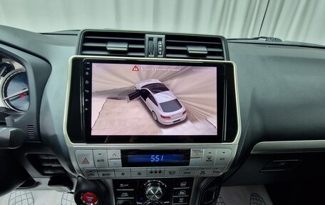 Toyota Land Cruiser Prado 150 рестайлинг 2, 2019 год, 6 370 000 рублей, 16 фотография