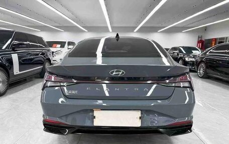 Hyundai Elantra, 2022 год, 1 150 000 рублей, 5 фотография