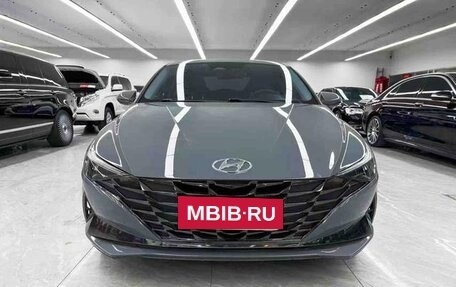 Hyundai Elantra, 2022 год, 1 150 000 рублей, 2 фотография