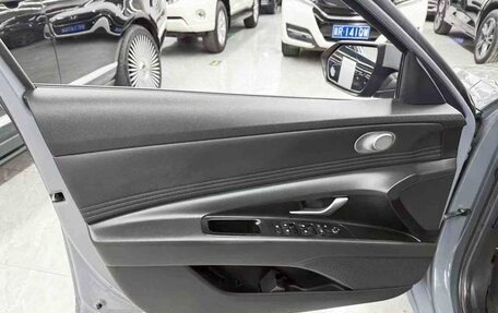 Hyundai Elantra, 2022 год, 1 150 000 рублей, 7 фотография