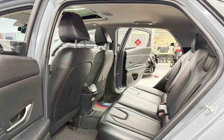 Hyundai Elantra, 2022 год, 1 150 000 рублей, 15 фотография