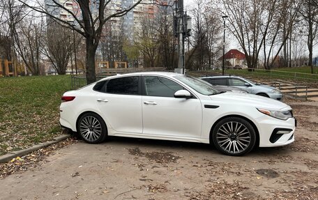 KIA Optima IV, 2018 год, 1 350 000 рублей, 3 фотография