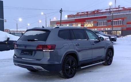 Volkswagen Teramont I, 2019 год, 3 950 000 рублей, 2 фотография