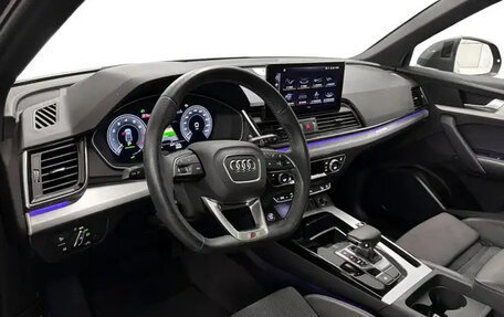 Audi Q5, 2023 год, 7 043 000 рублей, 15 фотография