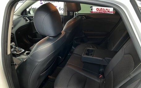 KIA cee'd III, 2019 год, 1 950 000 рублей, 14 фотография