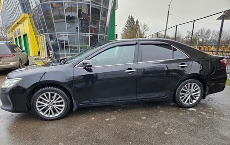 Toyota Camry, 2016 год, 2 000 000 рублей, 2 фотография