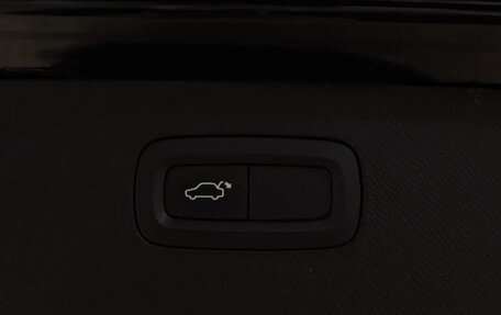 Volvo XC90 II рестайлинг, 2018 год, 3 290 000 рублей, 17 фотография